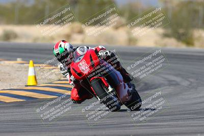 media/Feb-03-2024-SoCal Trackdays (Sat) [[767c60a41c]]/8-Turn 7 (1140am)/